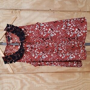TCEC Rust Red Black Heart Print Sleeveless Lace Collar Blouse Size M